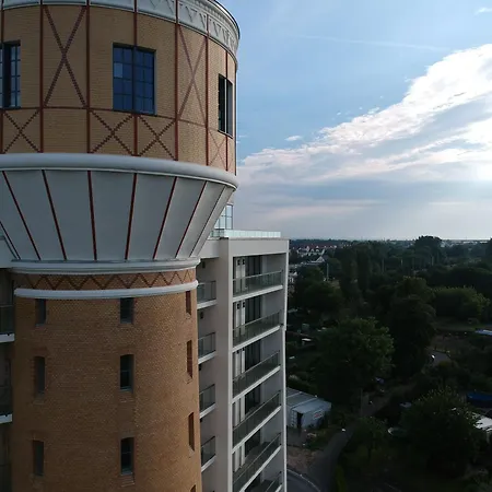 Apartment Exklusives Wohnen Im Historischen Wasserturm Dem Highlight Von We 211 *